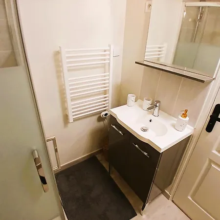 Ferienhaus L Oasis Cosy Sauna Prive Et Jardin Bouguenais